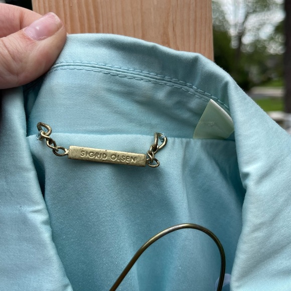 Spring raincoat - Picture 3 of 3